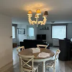 Prázdninový dům Maison A La Avec Billard *