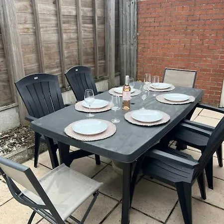 Maison A La Avec Billard *