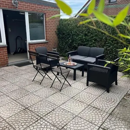 Maison A La Avec Billard